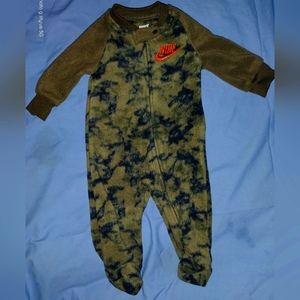 Baby long sleeve one piece